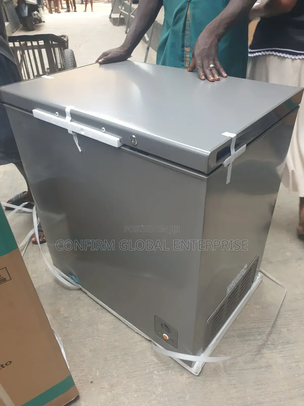 Hisense 198l, Fast Freezer , Power Indicator Function