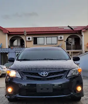 Toyota Corolla S Special Edition 4dr Sedan (1.8L 4cyl 4A) 2013 Black