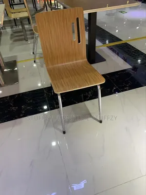 Italian Unique Wooden Restaurant Chairs