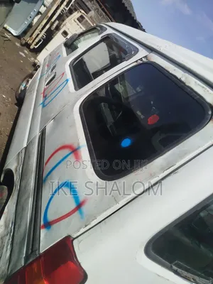 Suzuki Every 2010 White