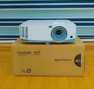 Daylight Viewsonic Projector