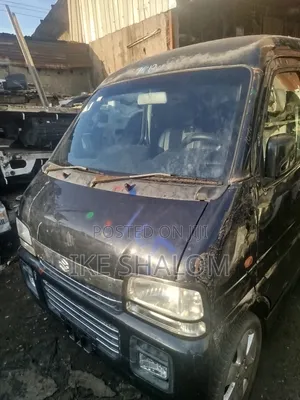 Suzuki Every 2010