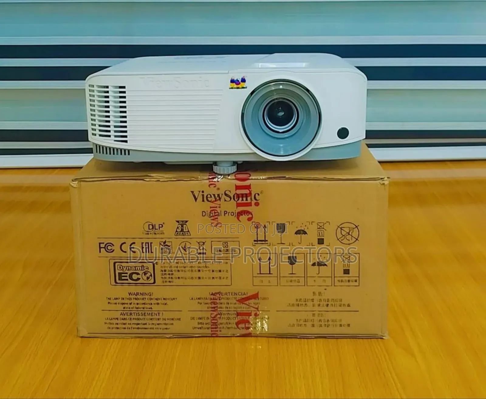 Daylight Viewsonic Projector