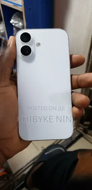 Apple iPhone 16 128 GB White