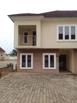 4bdrm Duplex in Custom Co-Op Estate, Kabusa for sale