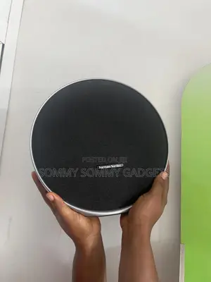 Onyx Studio 9