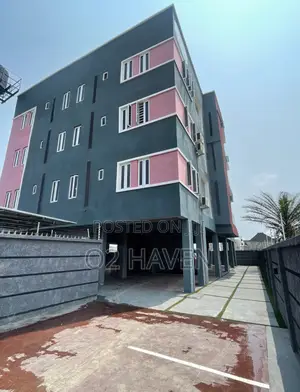 1bdrm Apartment in Mitchell Court, Chevron for sale