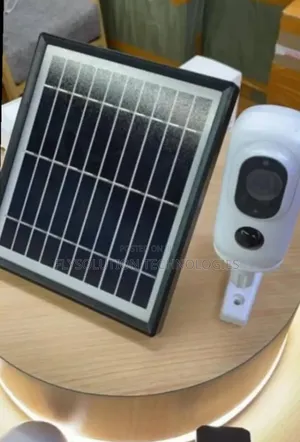 Ubox 4g Solar-Powered Security Indoor Camera