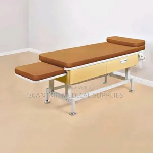 Medical Treatment Bed With Manual Crank
