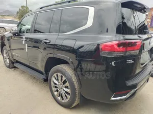 New Toyota Land Cruiser 2024 Black