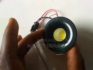 Spot Light All Led 3watts Black Body 3in1 Color