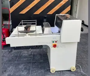 Dough Moulder
