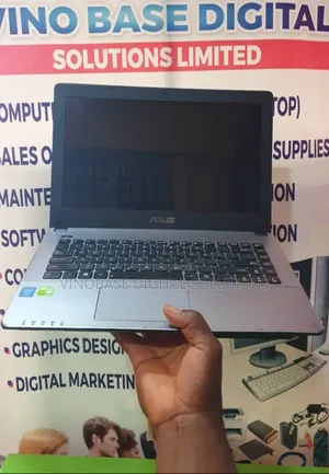 Laptop Asus F450CA 8GB Intel Core i5 HDD 320GB