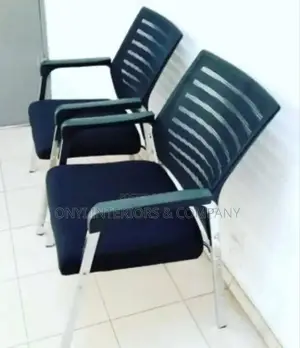Elegant Visitor's Chair