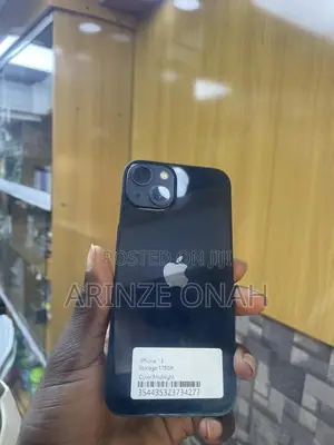 Apple iPhone 13 128 GB Gray