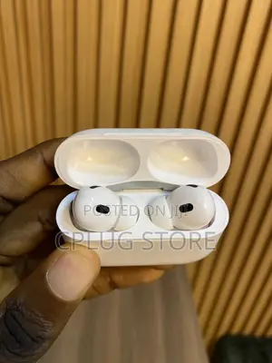 Slightly Used Apple Airpod Pro (2, Type C)