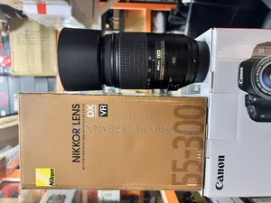 Nikon 55-300mm Vr