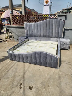 Luxury Modernized 6by6 Bed Stand.