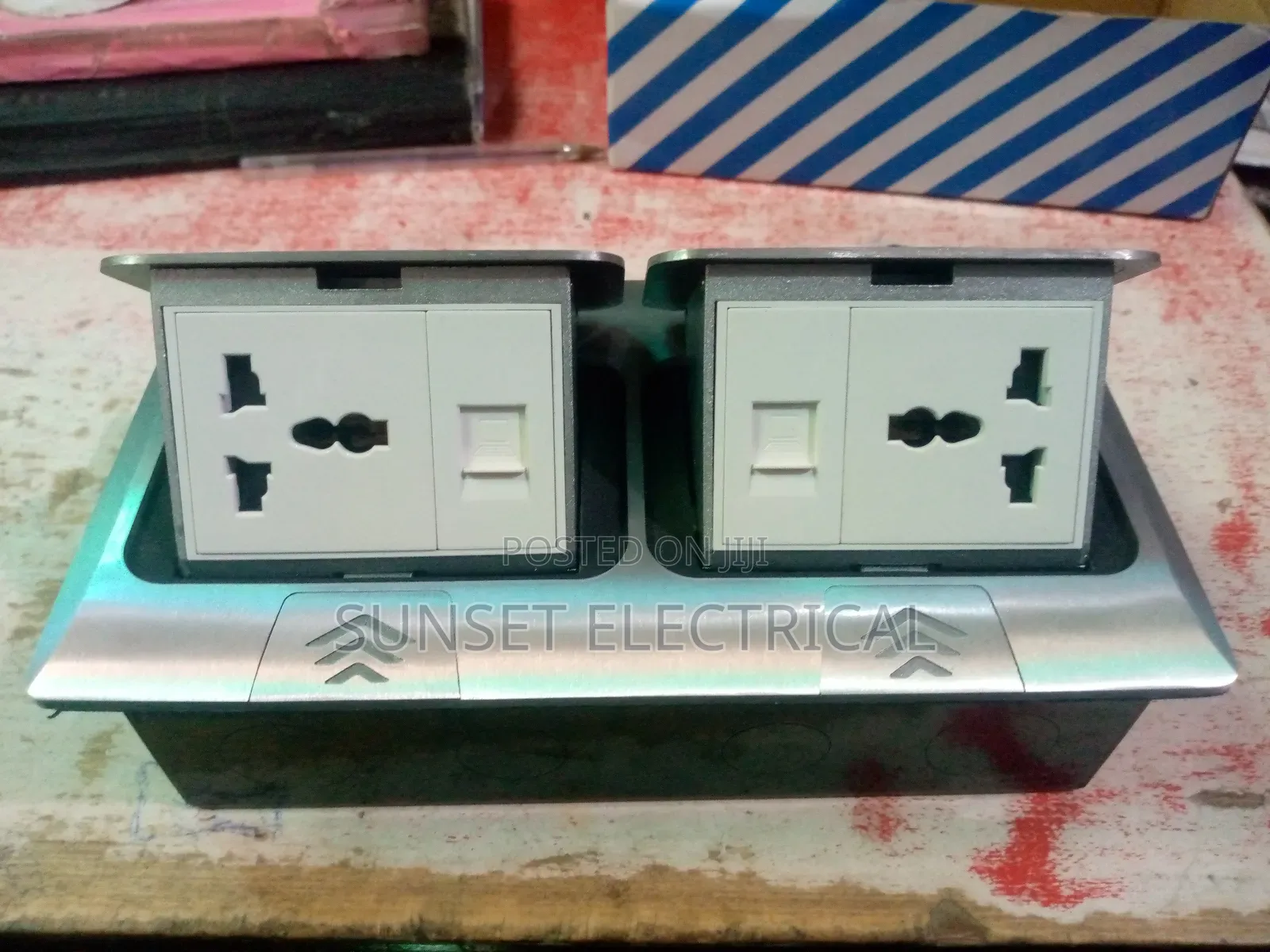 Double Floor Socket With 2 Data Silver Color