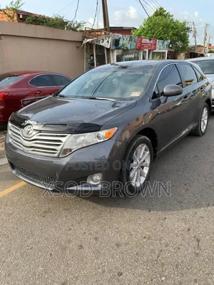 Toyota Venza AWD 2010 Gray