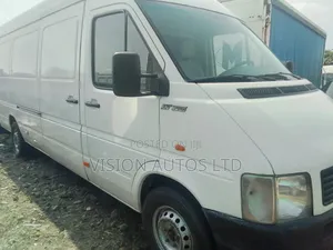 Volkswagen LT 2002 White