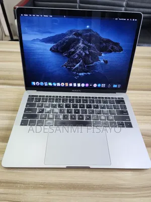 New Laptop Apple MacBook 2016 8GB Intel Core i5 SSD 256GB