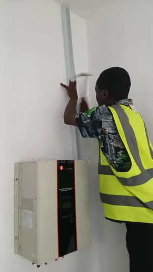Solar Guru | Installation of Panels, Inverters Batteries