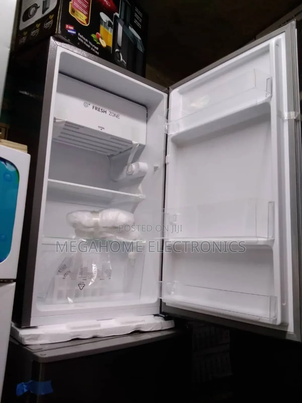 Hisense Refrigerator 093dr