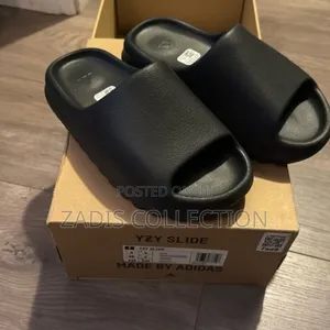 Adidas Slide
