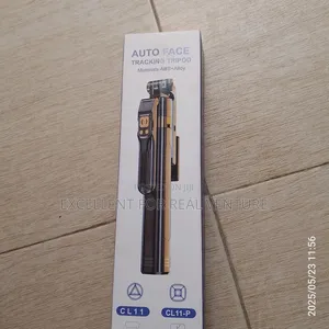 Auto Face Tracking Tripod