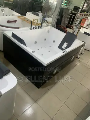 Executive Double Spa Massage Jacuzzi Bathtub With 3 Panels