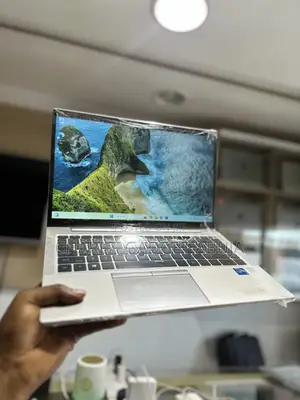 Laptop HP EliteBook 840 G8 32GB Intel Core I7 SSD 256GB