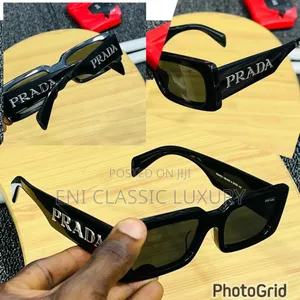 💯 Quality Luxury Designer Eyewear Collection Prada