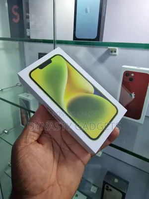New Apple iPhone 14 128 GB Yellow