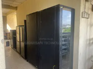 Systimax 42u/32u/22u 600x1000 Server Rack Enclosure Cabinet