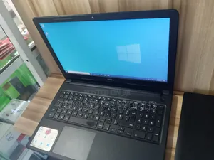 Laptop Dell Vostro 1510 4GB Intel Core I3 HDD 500GB