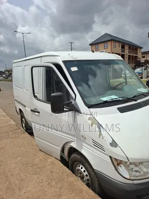Mercedes-Benz Sprinter 2005 White