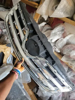 Front Grille Corolla 2012