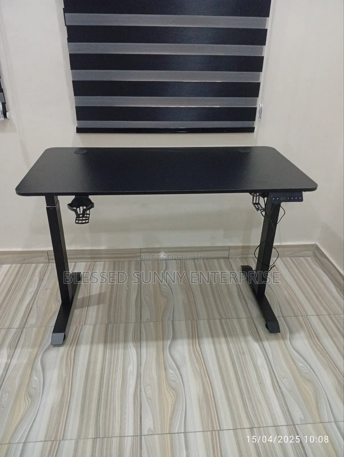 Adjustable Table Top
