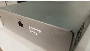 Cisco Uc 520 – Voip Gateway – 16 Users – Ethernet,