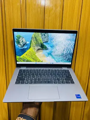 Laptop Dell Latitude 5320 16GB Intel Core I7 SSD 512GB
