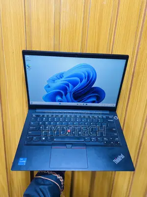 Laptop Lenovo ThinkPad E14 Gen 4 16GB Intel Core i5 SSD 512GB