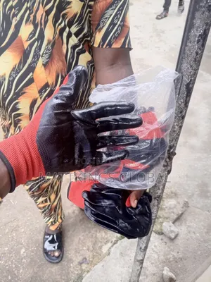 Hand Gloves