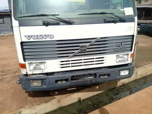 Volvo Fl 10 White 1998