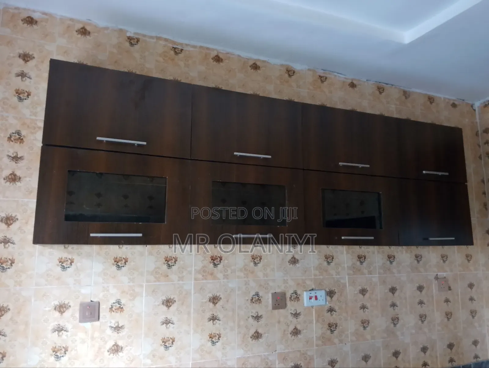 Kitchen Cabinet With Marble Top