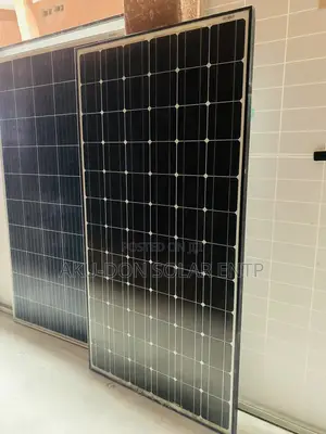 300watts 72cells Original Canadian Mono Solar Panels Blackframe