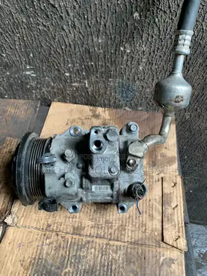 Venza 2010 a/C Compressor