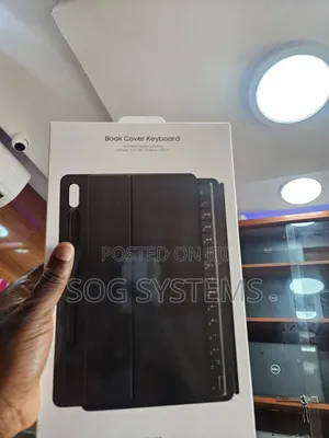 Samsung Tab S8 And Tab S7 Keyboard Case