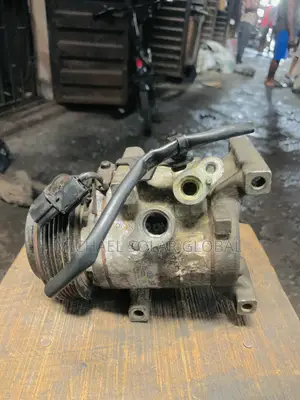 Hyundai I10 Grand Model a/C Compressor
