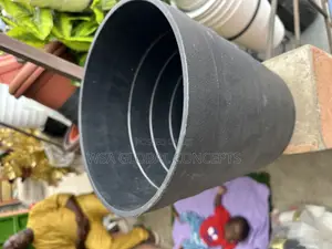 Round Lining Design Fiber Flower Vase